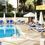 Adora 3* Side