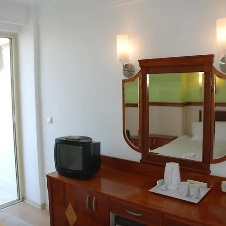 Hotell Adora Side