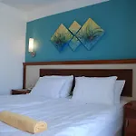 Отель Adora 3*
